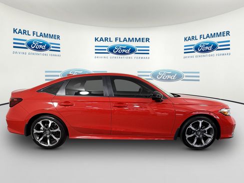 Used 2025 Honda Civic Sport Touring image 2