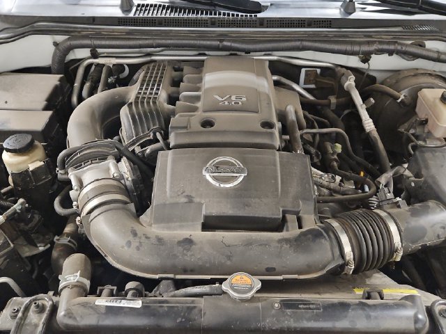 Used 2016 Nissan Frontier SL AWD/4WD image 24