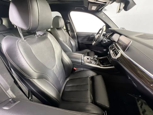 Used 2019 BMW X5 xDrive40i w/ Convenience Package image 28