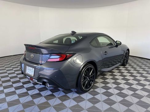 Used 2024 Toyota GR86 Premium RWD image 9