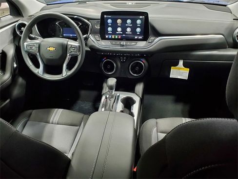 New 2025 Chevrolet Blazer LT w/ Driver Confidence Package image 26