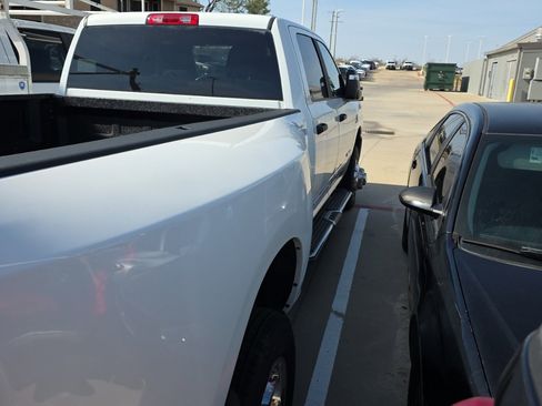 Used 2024 RAM 3500 Big Horn image 4