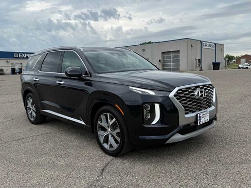 Used 2021 Hyundai Palisade Limited AWD/4WD image 2