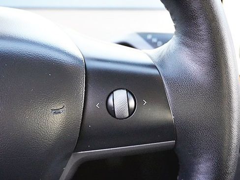 Used 2022 Tesla Model 3 Long Range image 37