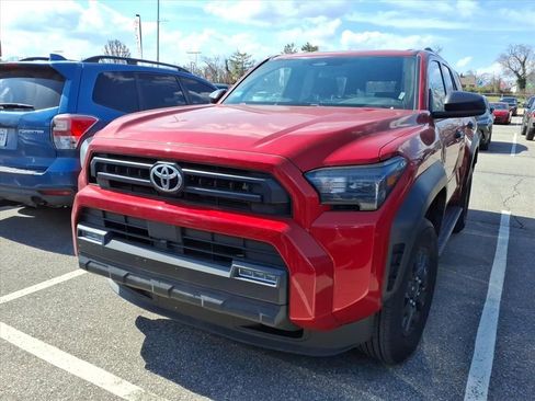 Used 2025 Toyota 4Runner SR5 image 2