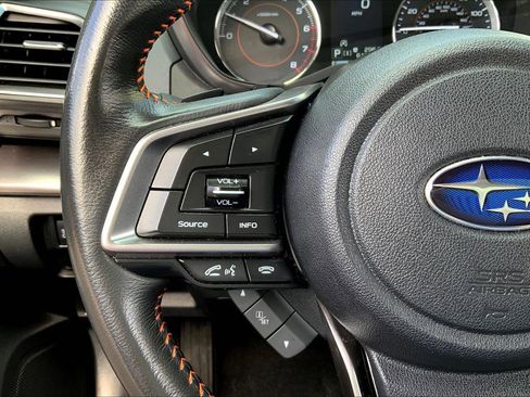 Used 2023 Subaru Crosstrek 2.5i Limited w/ Moonroof Package image 17