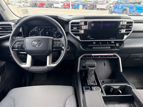 Used 2024 Toyota Tundra SR5 AWD/4WD image 10