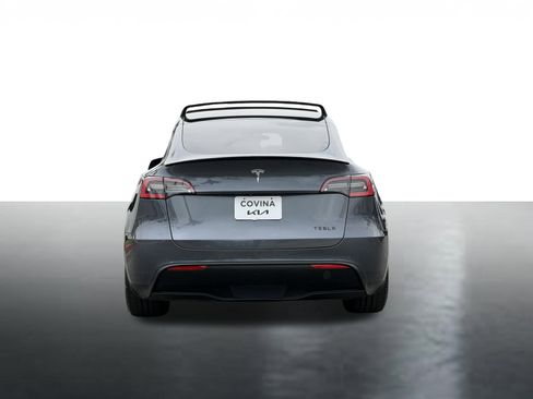 Used 2021 Tesla Model Y Performance AWD/4WD image 7