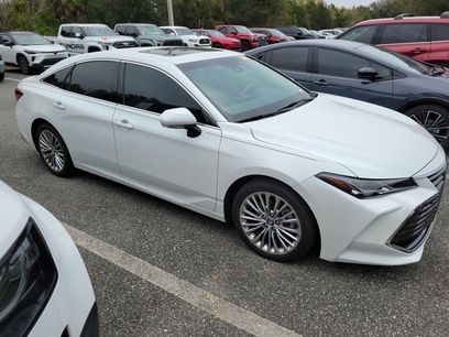Used 2019 Toyota Avalon Limited w/ Advanced Safety Package