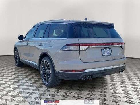 Used 2023 Lincoln Aviator Reserve w/ Equipment Group 201A image 3