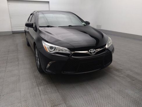Used 2015 Toyota Camry SE image 14