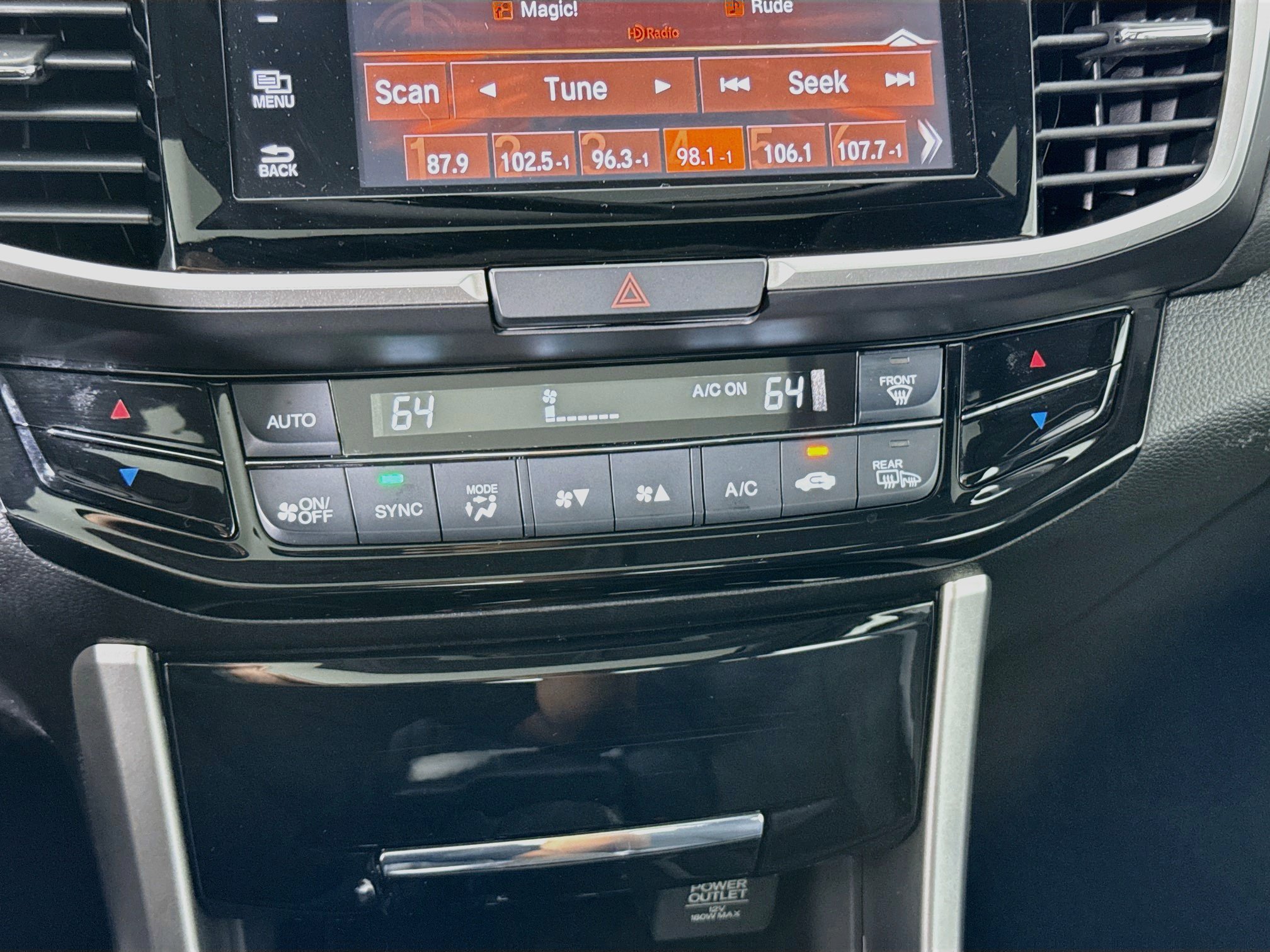 Used 2016 Honda Accord EX image 16