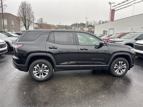 New 2026 Chevrolet Equinox LT w/ Convenience Package II image 34