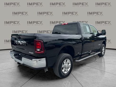 Used 2026 RAM 2500 Big Horn AWD/4WD image 5