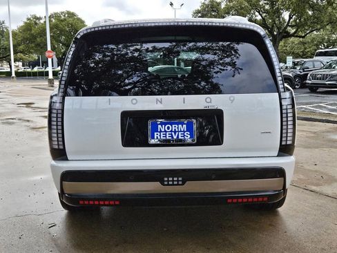 New 2026 Hyundai Ioniq 9 Calligraphy AWD/4WD image 4