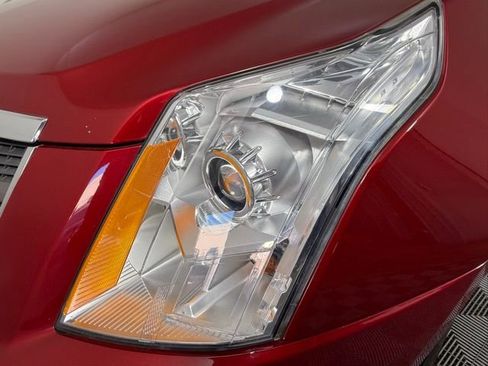 Used 2012 Cadillac SRX Luxury image 11