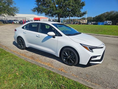 Certified 2024 Toyota Corolla SE image 7