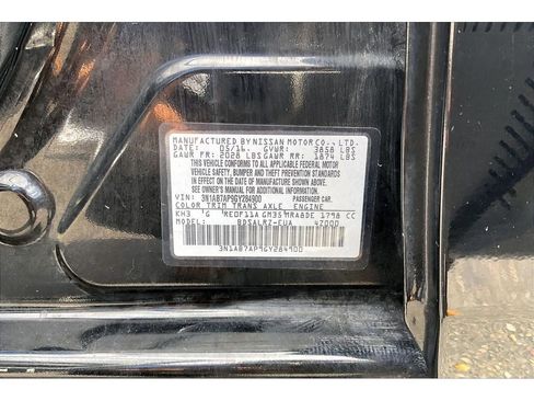 Used 2016 Nissan Sentra SR FWD image 35