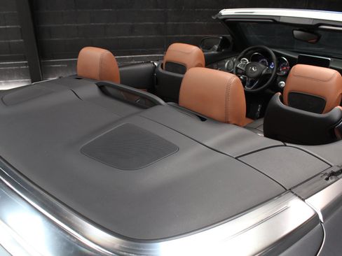 Used 2017 Mercedes-Benz C 300 Cabriolet image 43