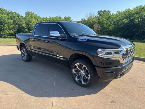 Used 2019 RAM 1500 Limited AWD/4WD image 6