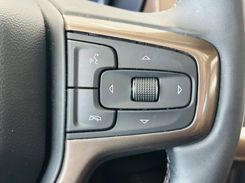 Used 2024 Chevrolet Suburban High Country AWD/4WD image 47