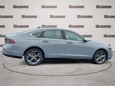 New 2025 Honda Accord EX-L image 6