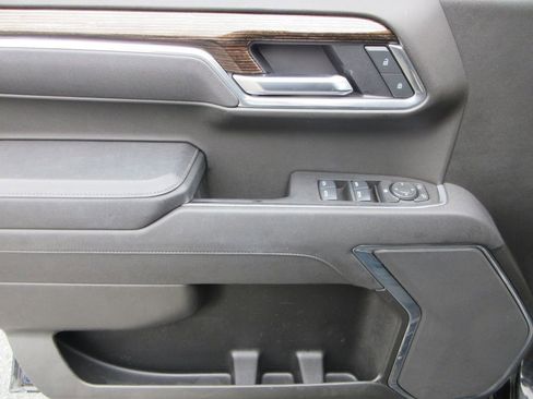 Certified 2025 GMC Sierra 1500 Elevation image 27