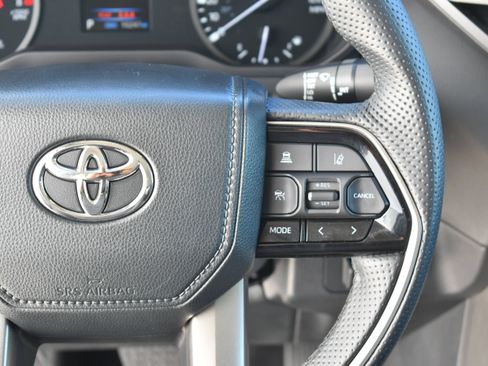 Used 2023 Toyota Tundra Limited AWD/4WD image 20