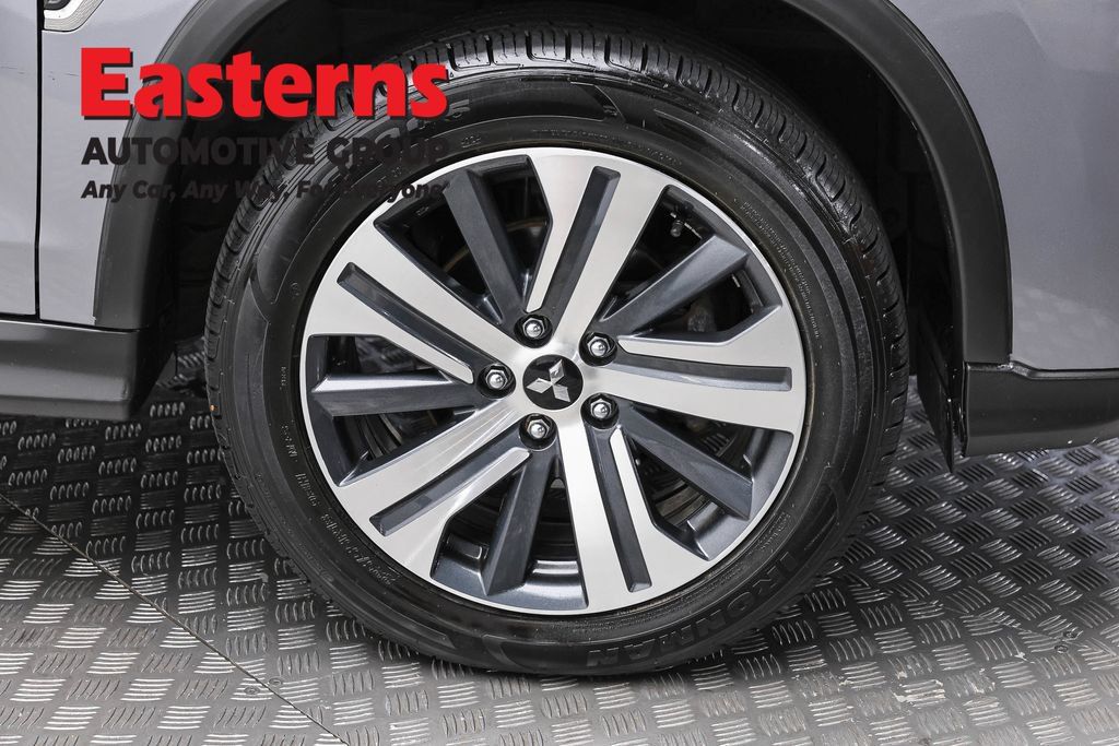Used 2022 Mitsubishi Outlander Sport SE FWD image 31