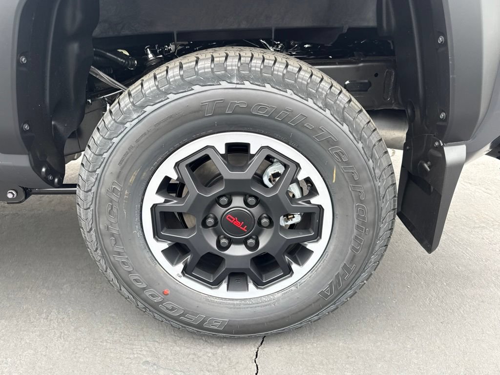 New 2026 Toyota Tacoma TRD Off-Road AWD/4WD image 16