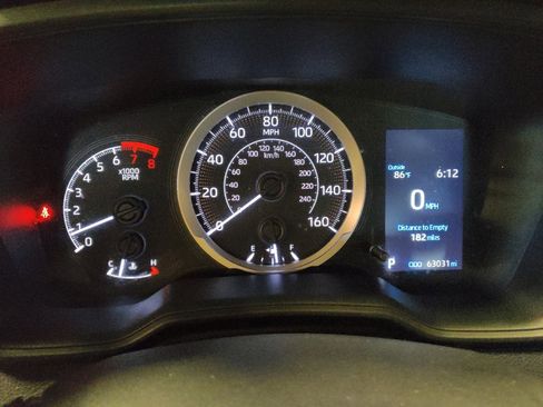 Used 2022 Toyota Corolla LE FWD image 23