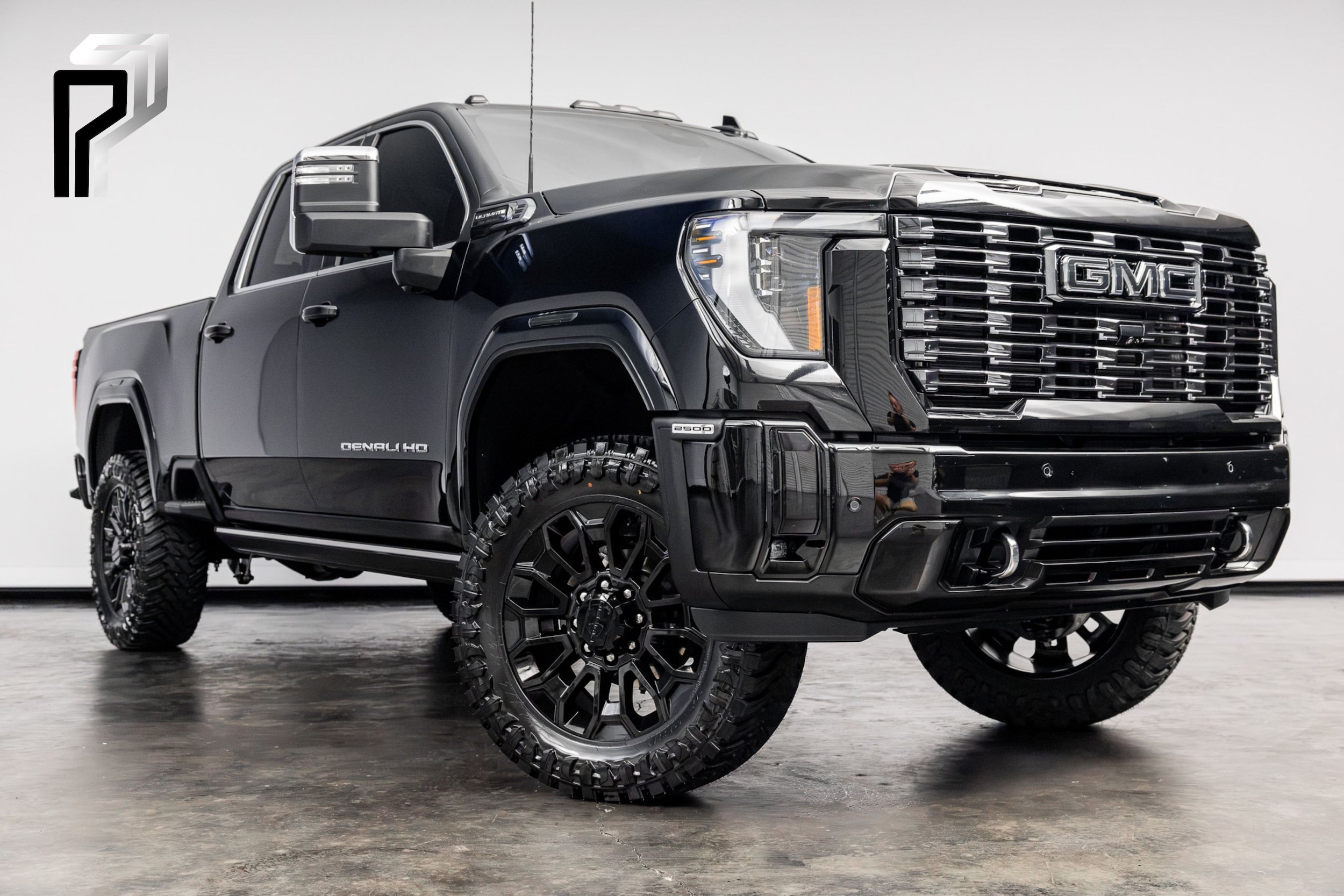Used 2026 GMC Sierra 2500 Denali Ultimate w/ Max Trailering Package AWD/4WD image 1