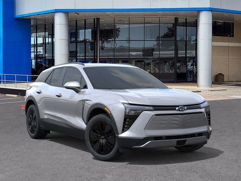 New 2026 Chevrolet Blazer EV LT image 7