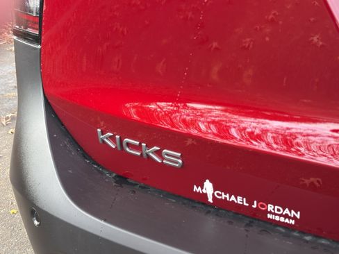 New 2026 Nissan Kicks SR w/ SR Premium Package image 14