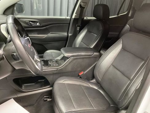 Used 2020 GMC Acadia SLT w/ Driver Alert Package II image 14