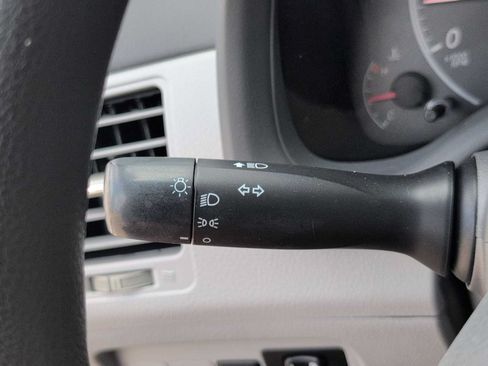 Used 2010 Toyota Corolla LE FWD image 23