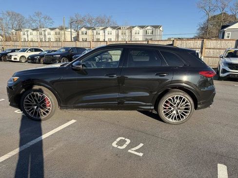 Certified 2025 Audi SQ5 Premium Plus w/ Premium Plus Package image 4