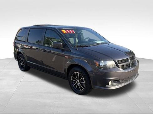 Used 2018 Dodge Grand Caravan GT FWD image 32