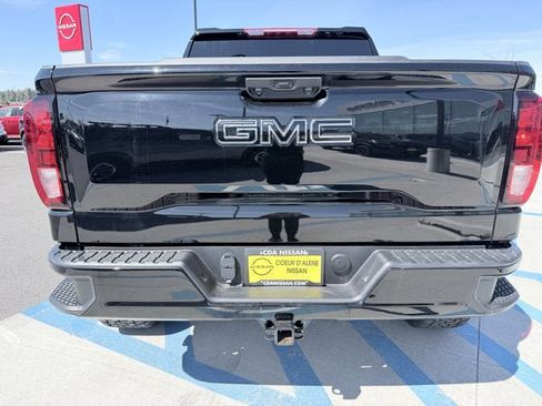 Used 2024 GMC Sierra 1500 Elevation w/ LPO, Elevation Black Package AWD/4WD image 9