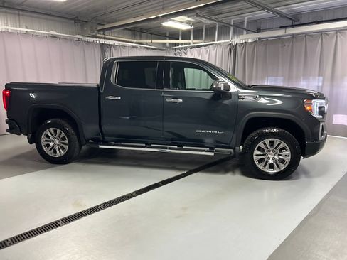 Used 2021 GMC Sierra 1500 Denali w/ Technology Package AWD/4WD image 8