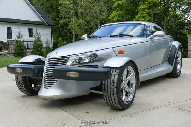 Used 2002 Chrysler Prowler RWD image 12