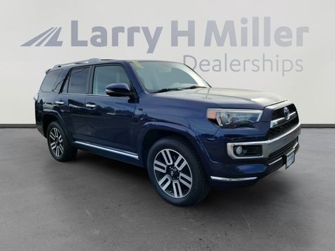 Used 2016 Toyota 4Runner Limited image 7