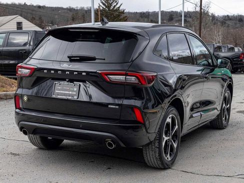 Used 2025 Ford Escape ST-Line Elite w/ Premium Technology Package image 4