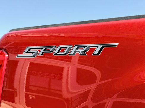 Used 2019 Ford Ranger XLT w/ Equipment Group 302A Luxury RWD image 11