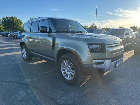 Used 2024 Land Rover Defender 110 S AWD/4WD image 2