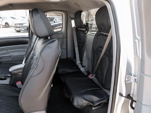 Used 2013 Toyota Tacoma 2WD Access Cab image 37