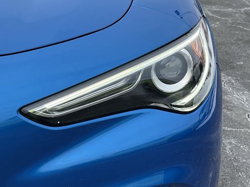 Used 2018 Alfa Romeo Stelvio Ti Sport image 11