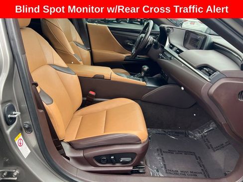 Used 2019 Lexus ES 350 w/ Premium Package FWD image 29