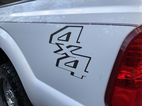 Used 2012 Ford F250 XL w/ PWR Equipment Group image 25