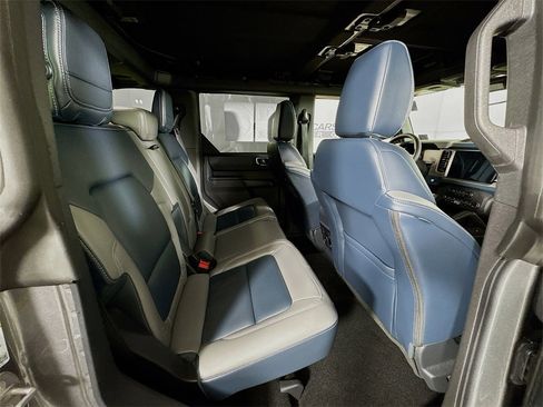 Used 2024 Ford Bronco Outer Banks w/ Sasquatch Package image 26